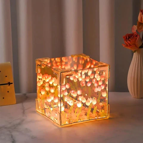 LAMPARA DE TULIPANES INFINITOS